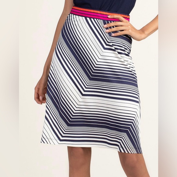 NWOT Trina Turk indigo & pearl abstract Caswell A-line skirt size small SM - Picture 1 of 6